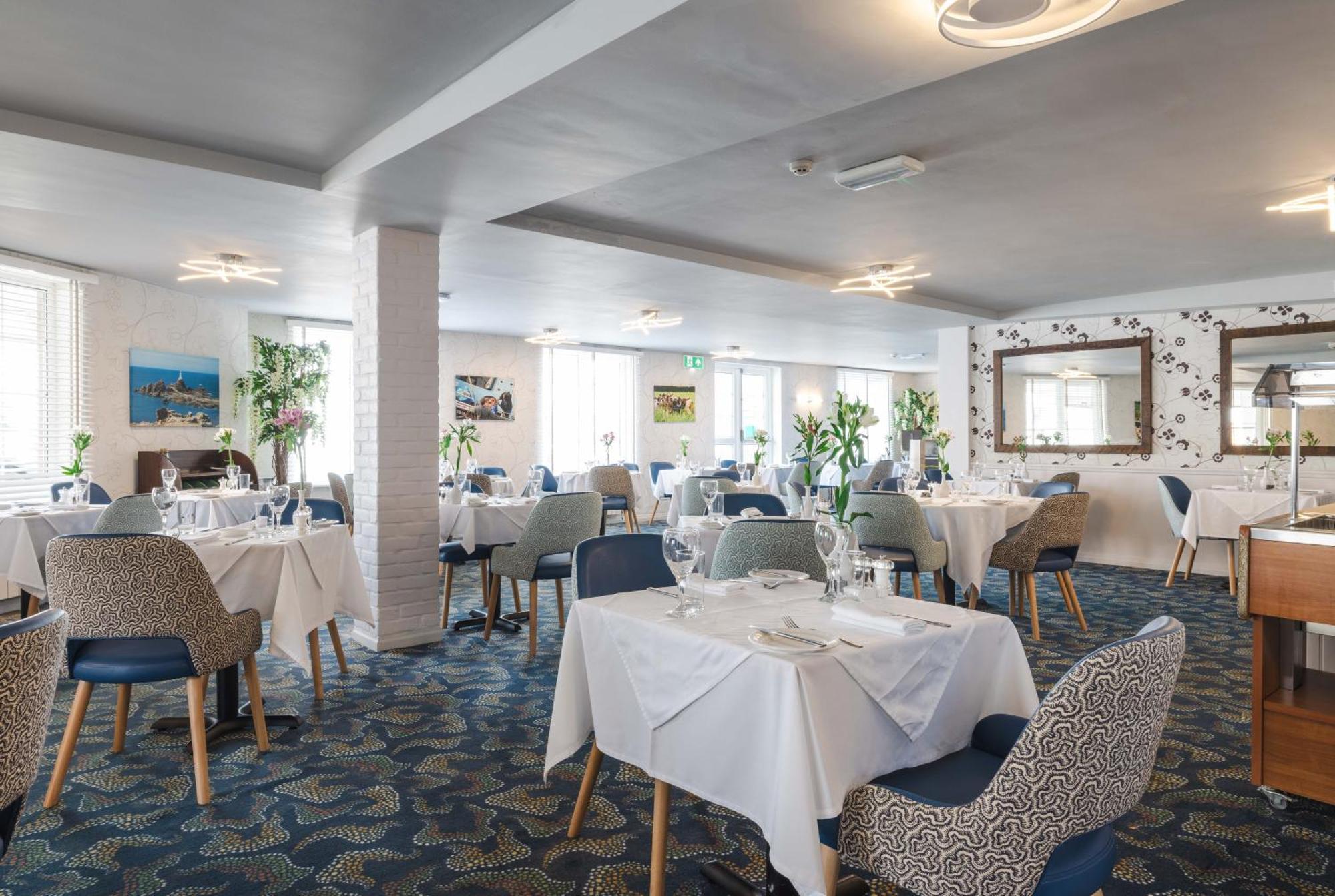 Beausite Hotel Grouville Экстерьер фото