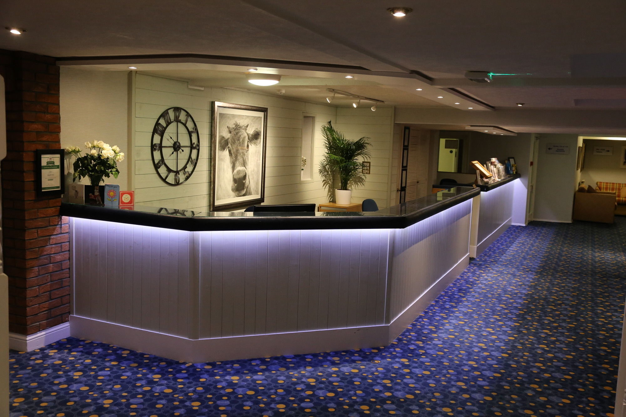 Beausite Hotel Grouville Экстерьер фото
